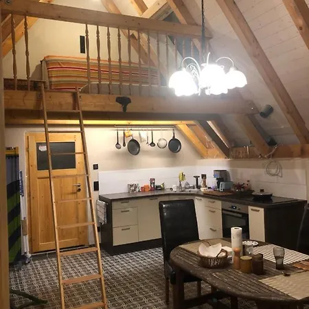 In Historischem 3-seitenhof Lipsko